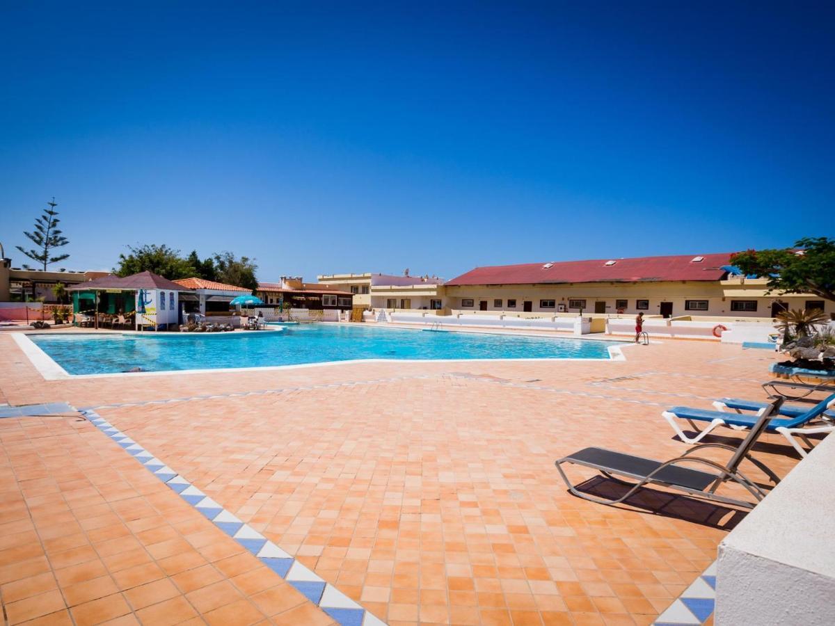 Apartment 539 Marina Palace Swimming Pool