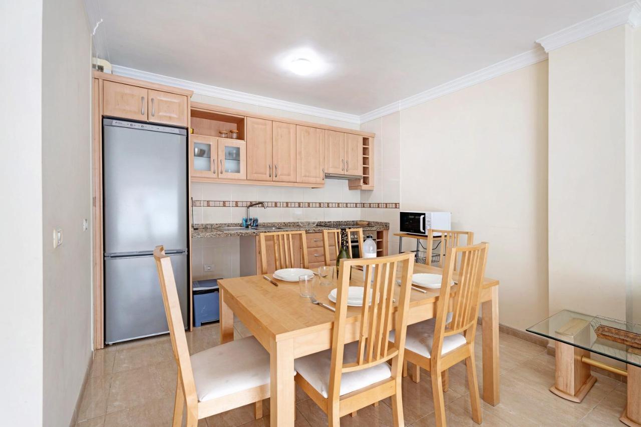 Brisas Playa San Juan By Paramount Holidays * Guia de Isora (Tenerife)