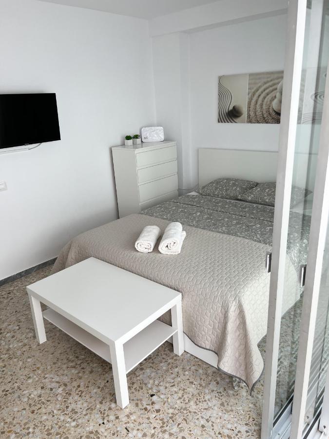 Cozy 2bedroom In Cristianos *