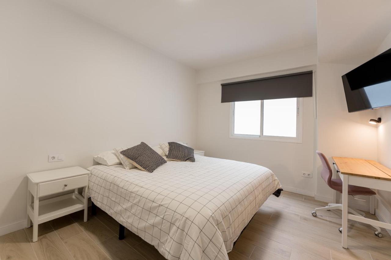 New 4 Bedroom In Plaza Del Principe Santa-Cruz de Ténérife