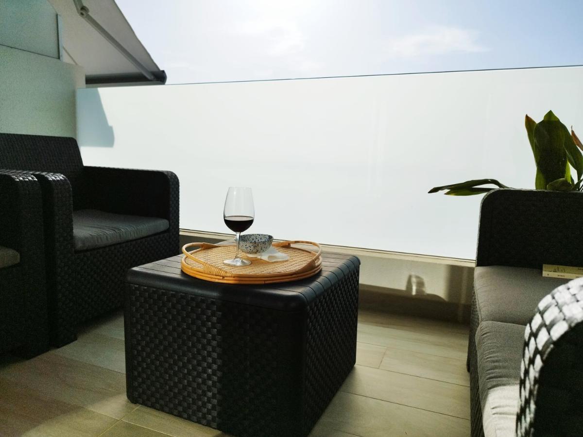 Amplio Y Comodo Apartamento. *