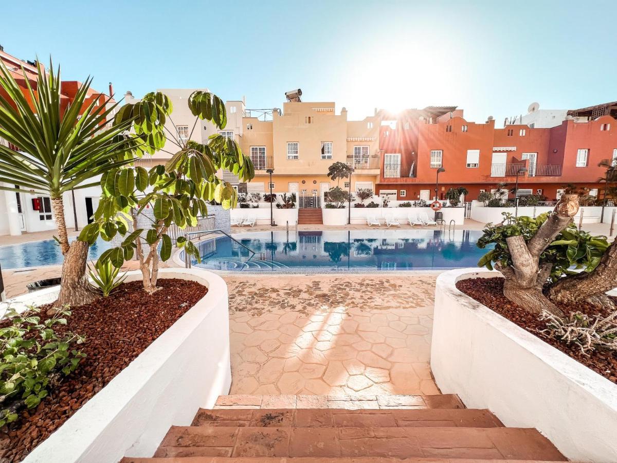 Townhouse With Ac In Callao Salvaje, Sonia, Cs148