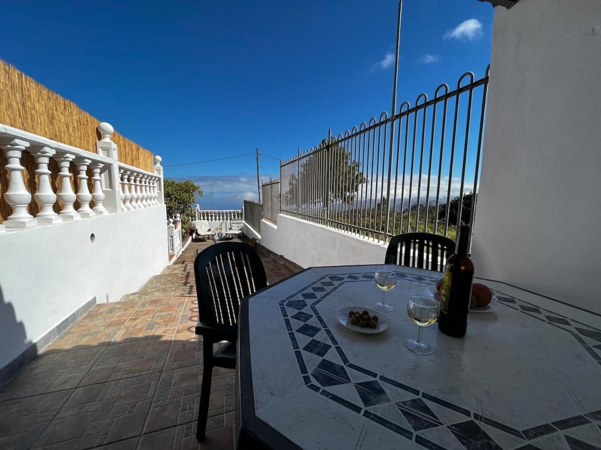 Lightbooking Agua Garcia Con Terraza * Tacoronte