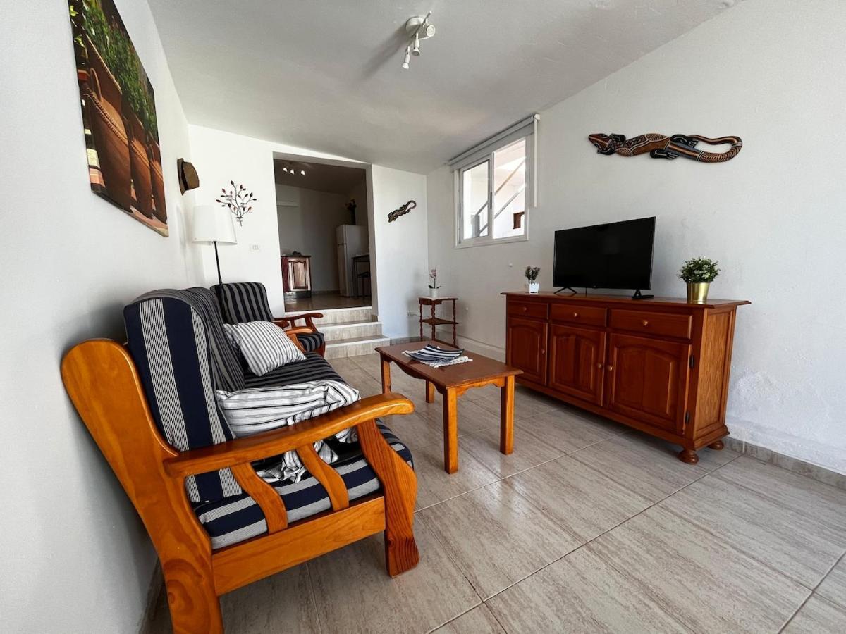 Lightbooking Agua Garcia Con Terraza Apartment *