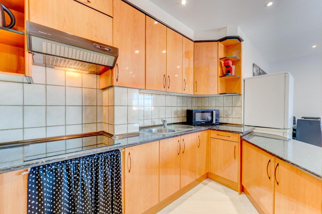 Wonderful With A Sea View, Wifi, Pool Apartment *