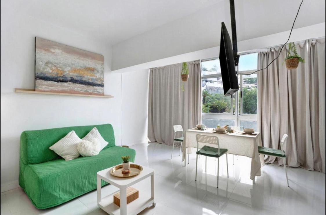 Apartamento Paradise Studio Belair Wifi, Piscina, Parking