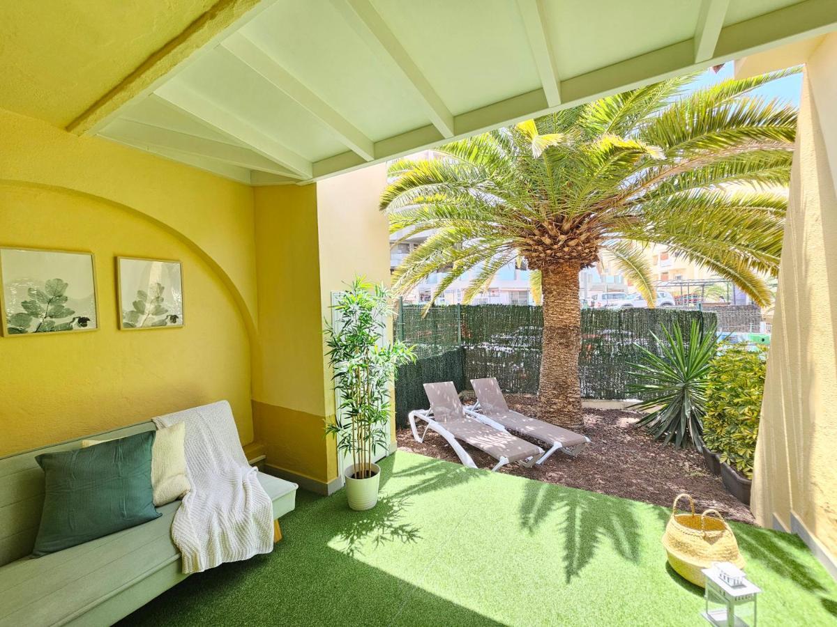 & Refreshing Pool Holidays Air-conditioning ,