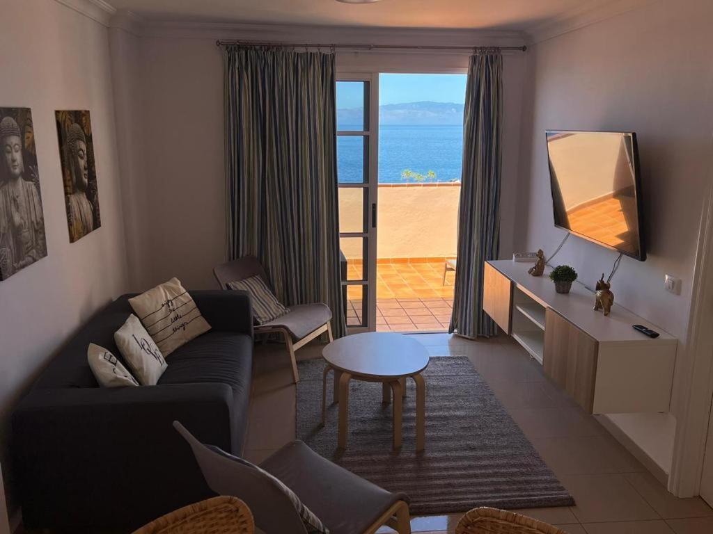 Volcano Views & Wifi * Puerto de Santiago (Tenerife)