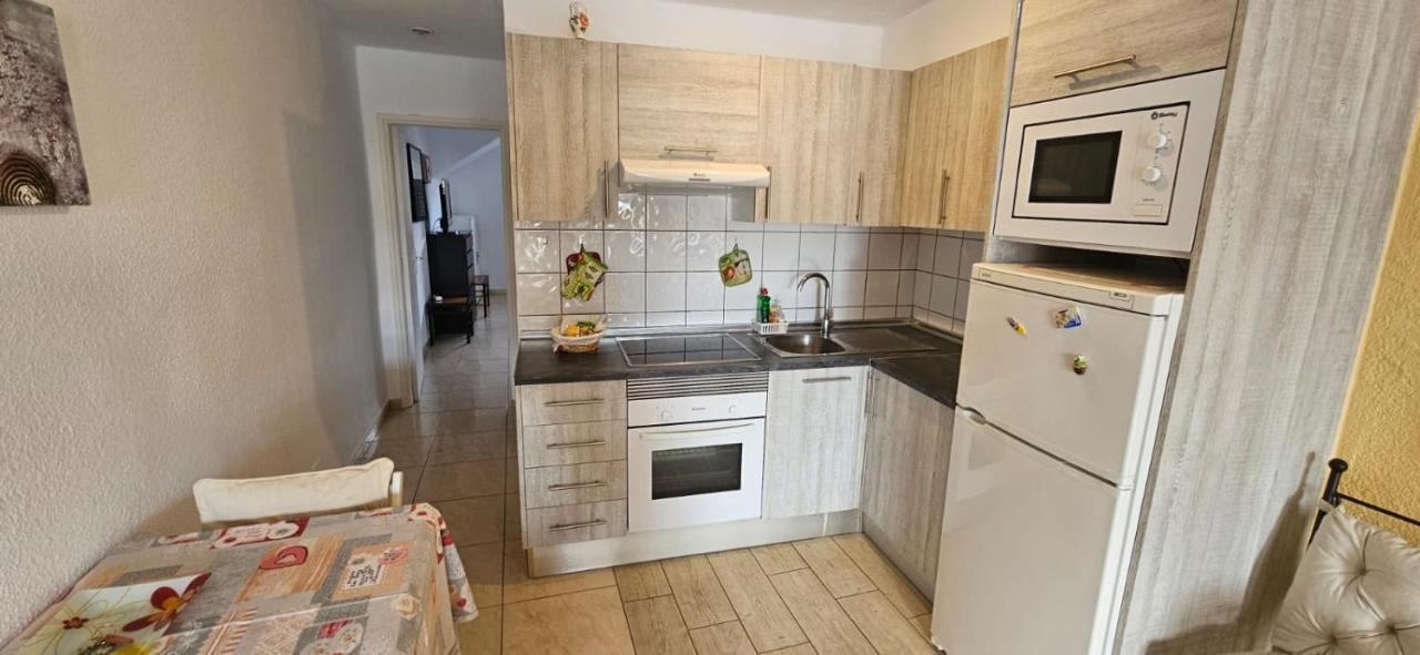 Geranios Apartment *