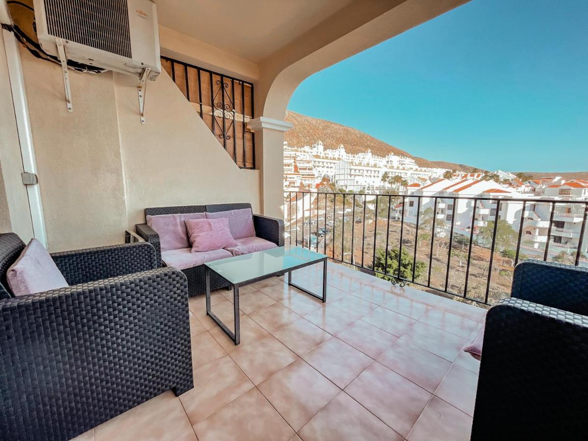 Apartment Duplex In Castle Harbour, Heated Pool, Ocean View Lc517