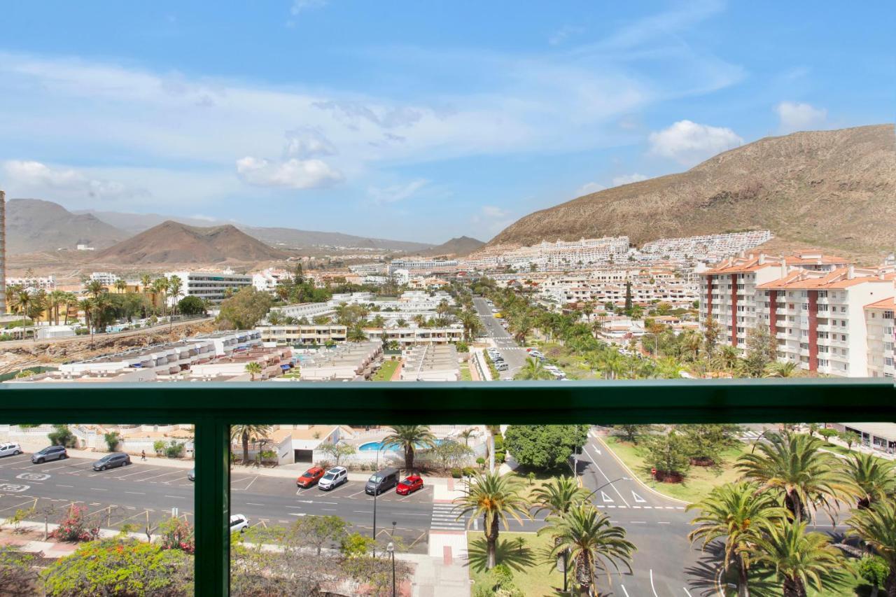 Appartement Stunning Holidays, Large Terrace On The Sea