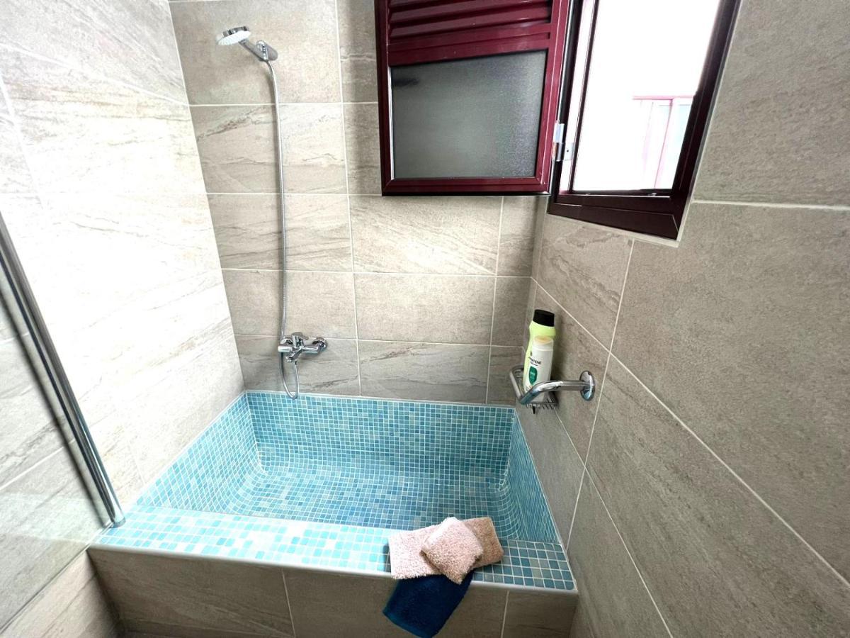 Apartamento En Primera Línea De Plaza En Alcala! Alcalá la Real