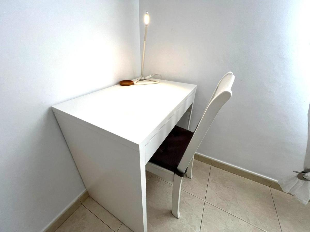 Apartamento En Primera Línea De Plaza En Alcala! *