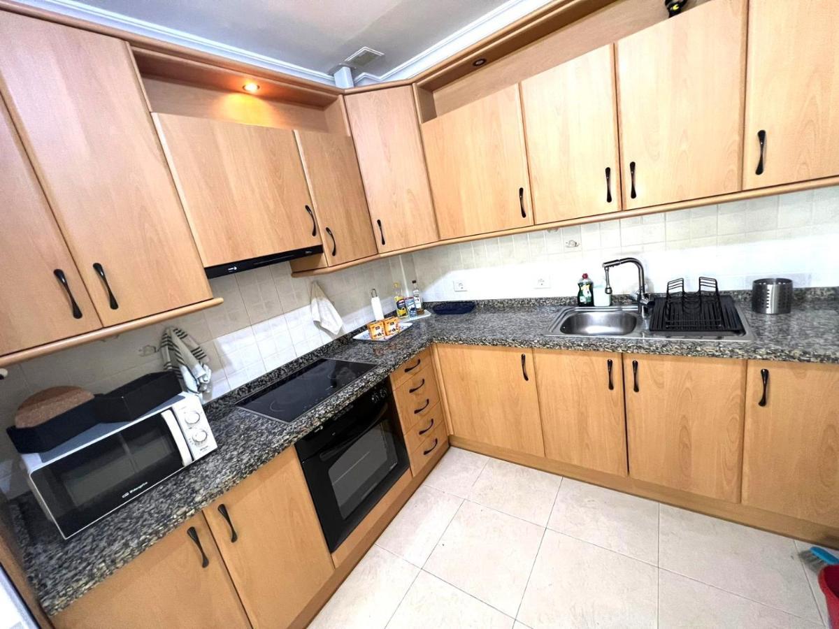 Apartamento En Primera Línea De Plaza En Alcala! Apartamento