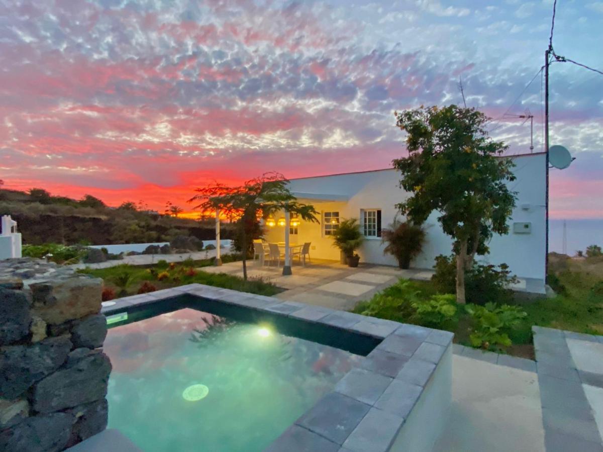 Hébergement de vacances Casa Aura, Increibles Vistas Al Mar Y Piscina Privada *