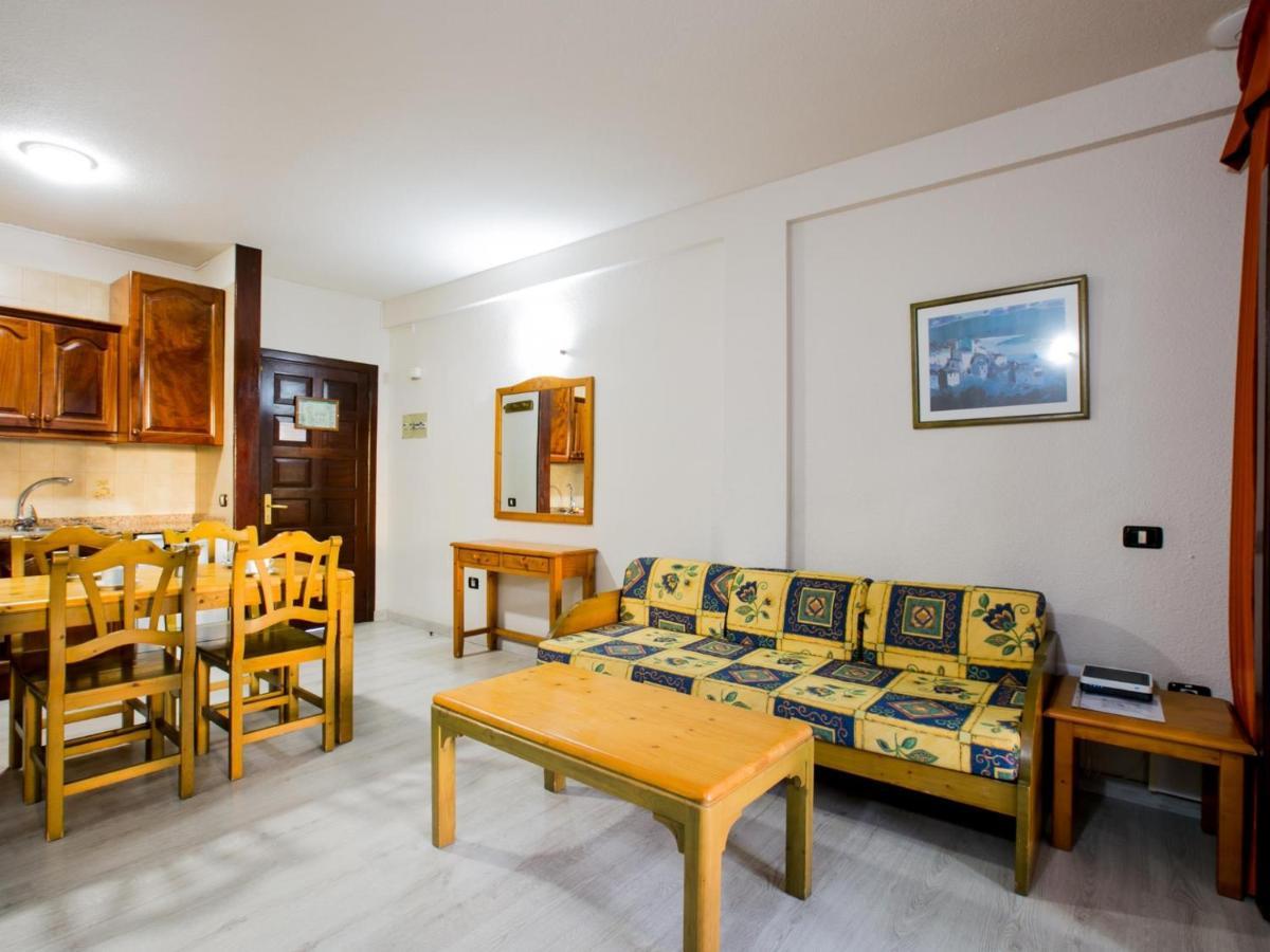 104 Andorra Close To The