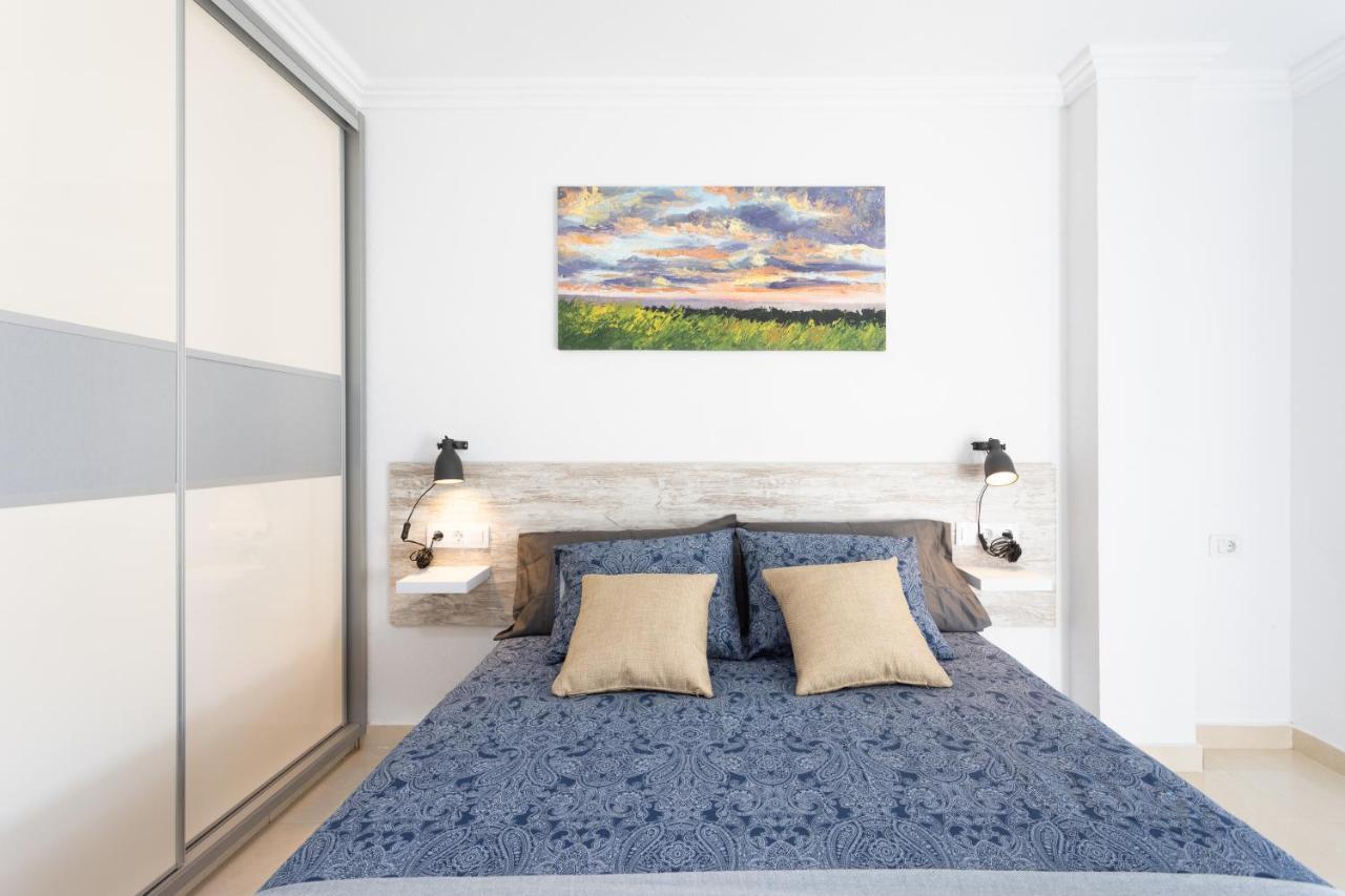 Apartment Classbnb - Three Spacious 150m From The Americas Promenade