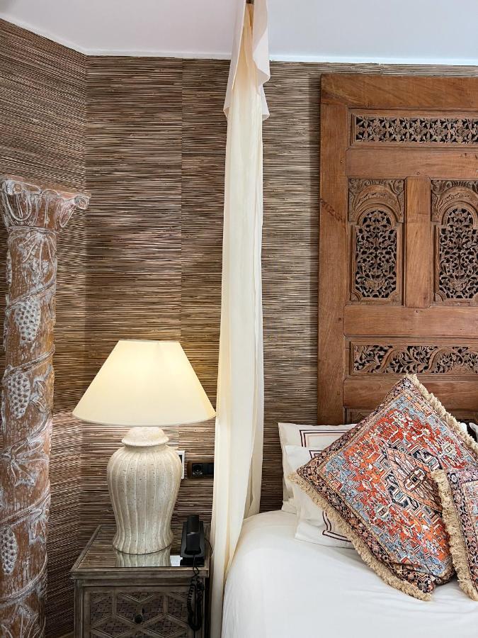 Hotel Royal Garden Villas, Luxury