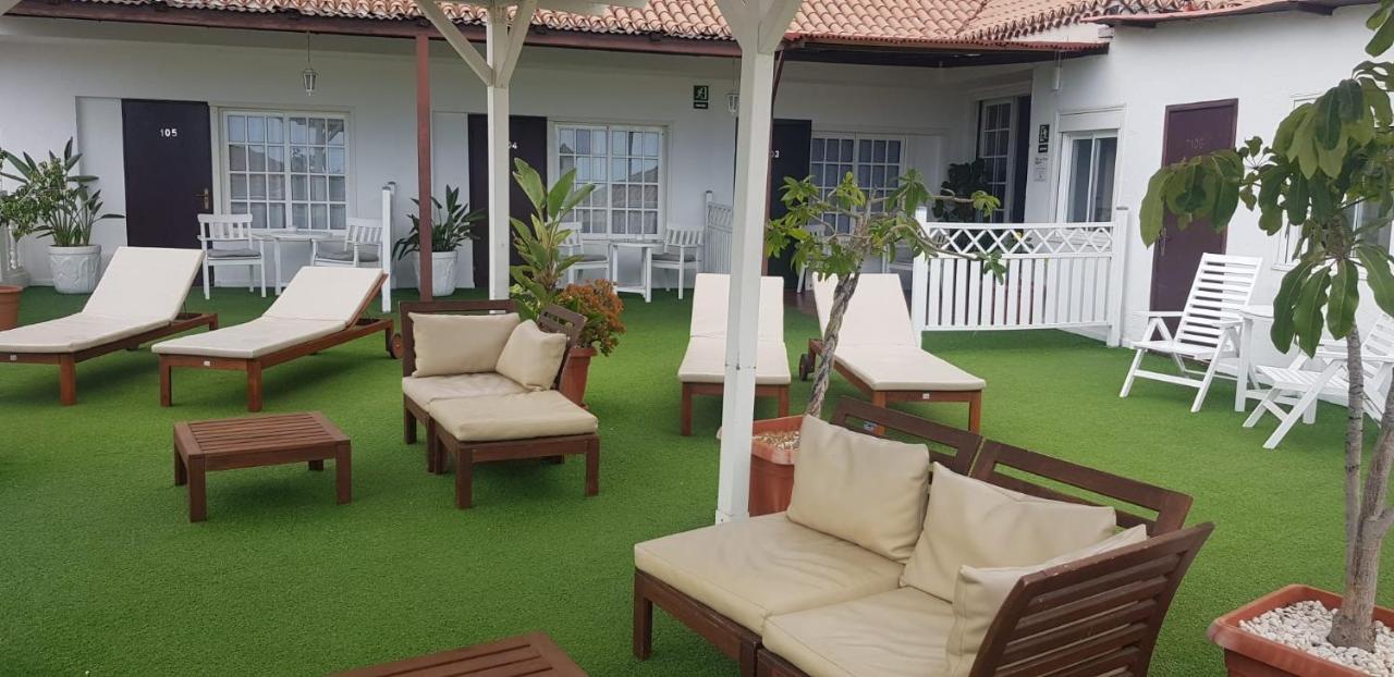 Flores Hotel 4*