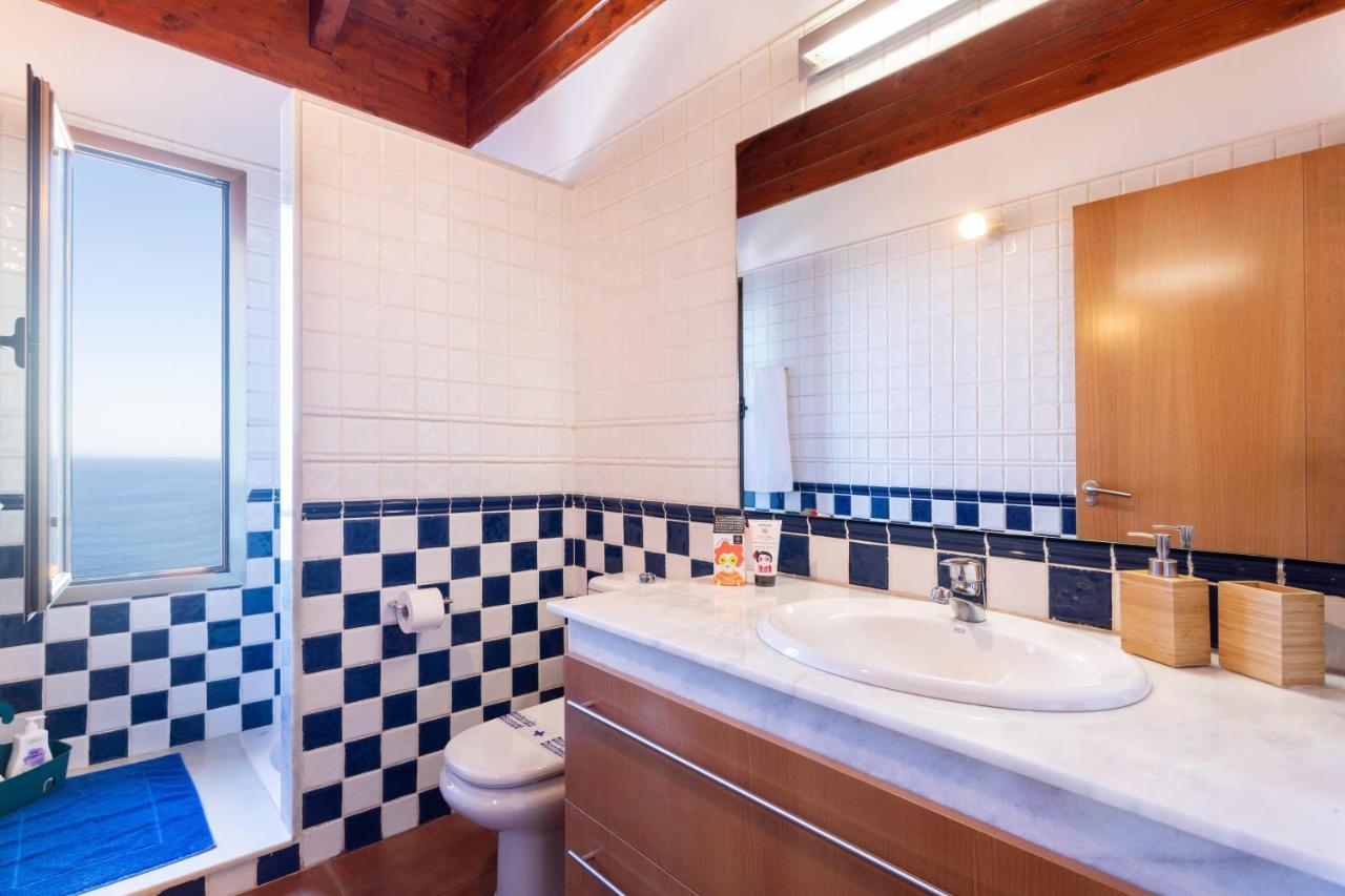 Сasa de vacaciones Prime Sea And Mountain Views With Pool *