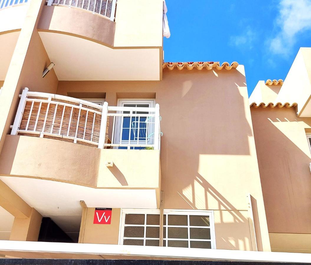 Adeje House 2 Bedrooms, Wifi Free *