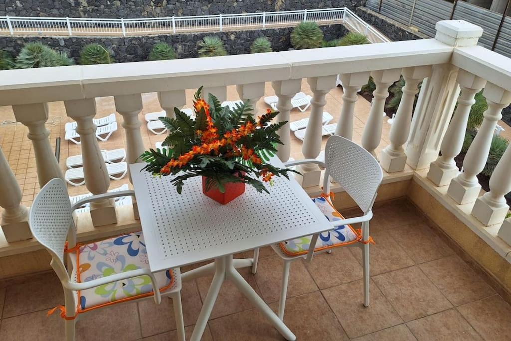 Tropical - Heated Pool Appartement
