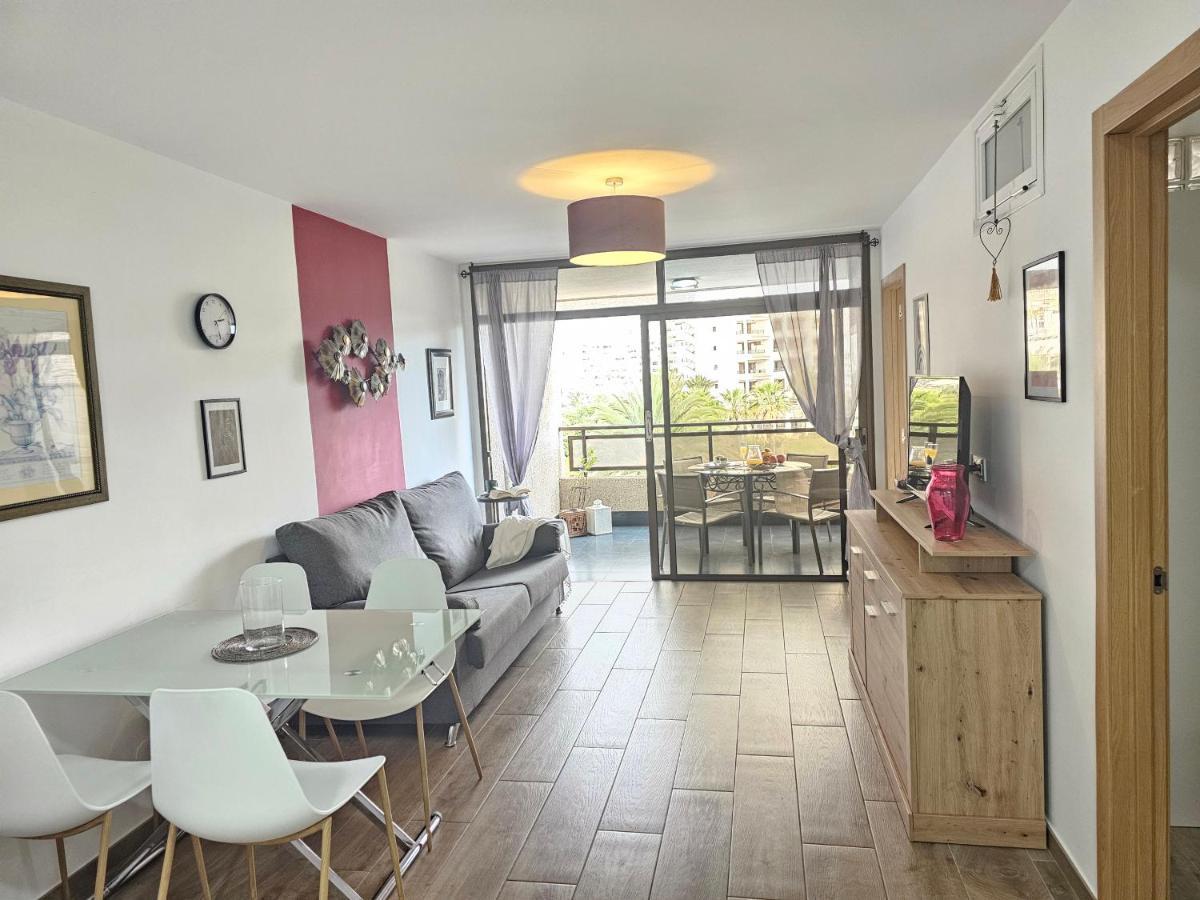 Holidays Center, Cristianos * Arona (Tenerife)