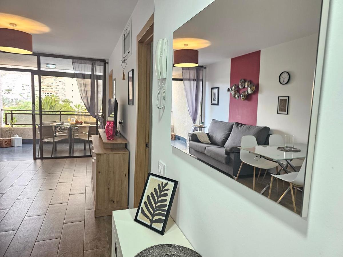 Holidays Center, Cristianos Apartamento *