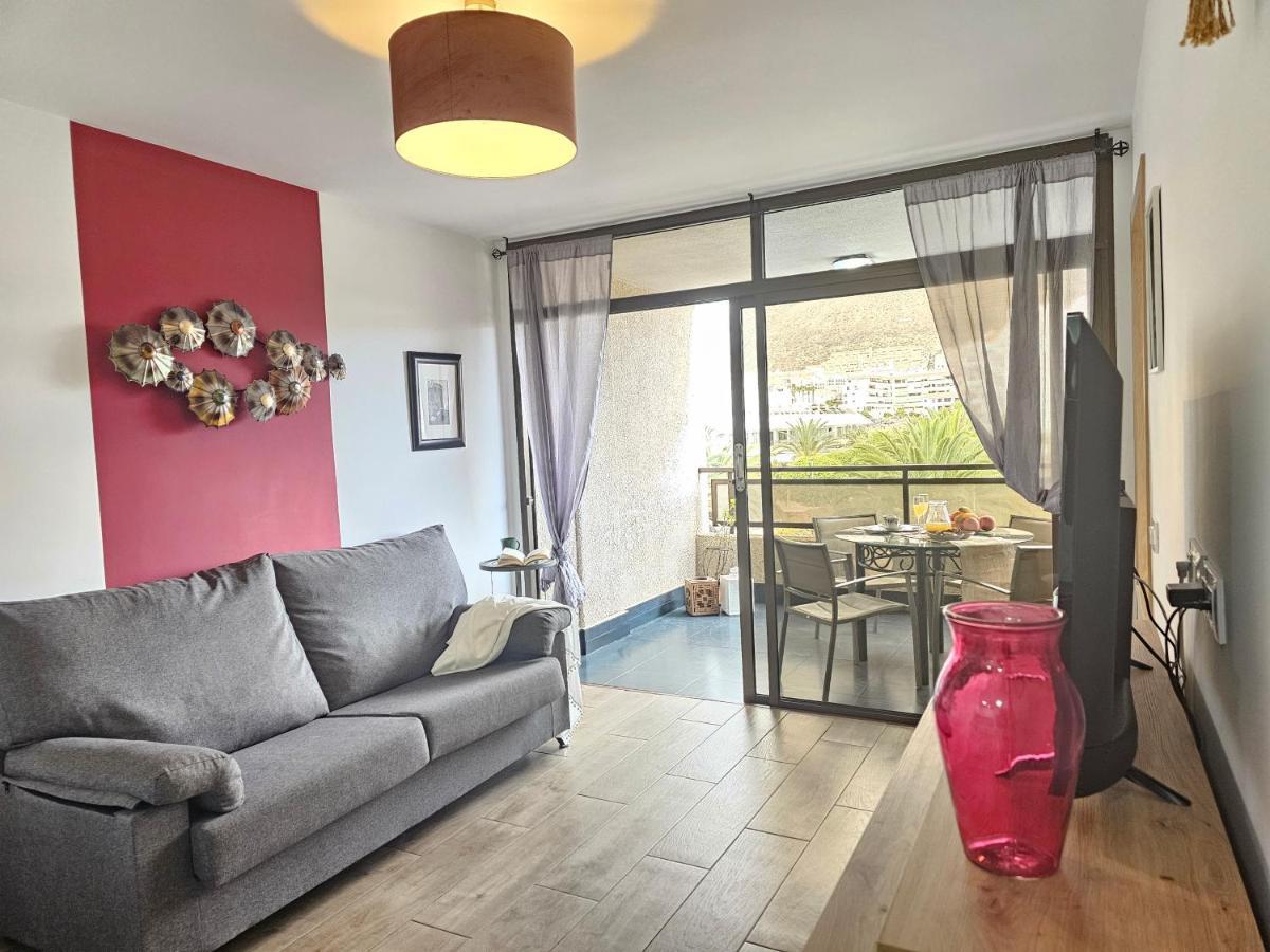Holidays Center, Cristianos Apartamento *