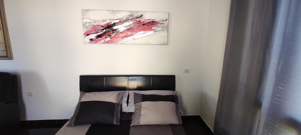 Lusi Sole E Mar Apartment *