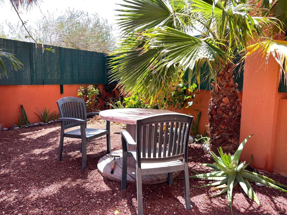 Apartment With Garden