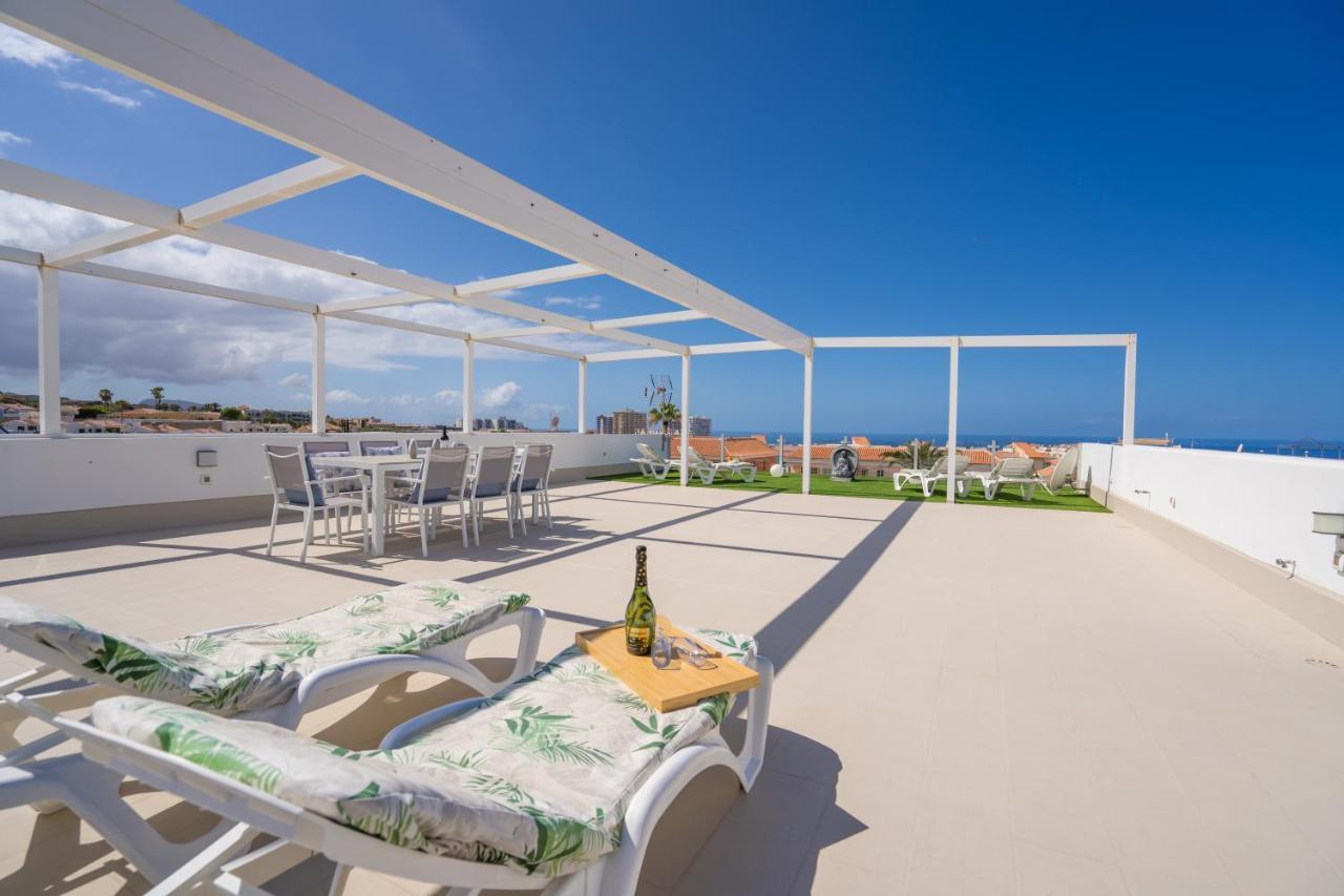 La Laja With 5 Bedrooms And Sea View Villa *