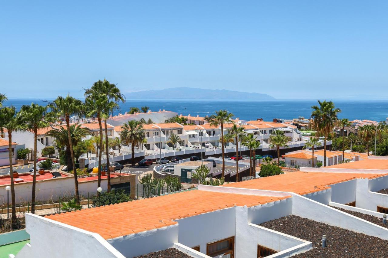 Apartment Lovely Sea View Free Wifi