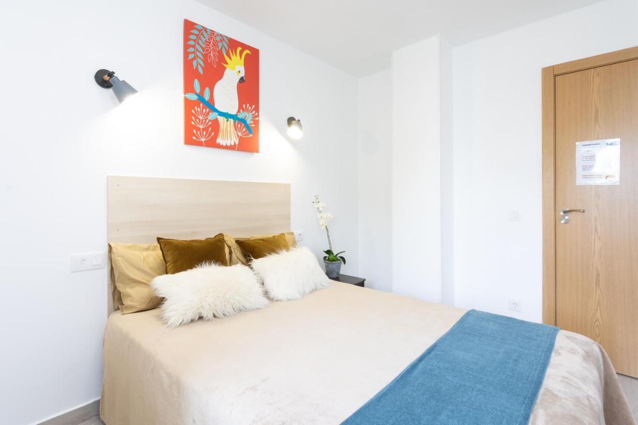 Classbnb - Three Spacious 150m From The Americas Promenade Apartment Arona (Tenerife)