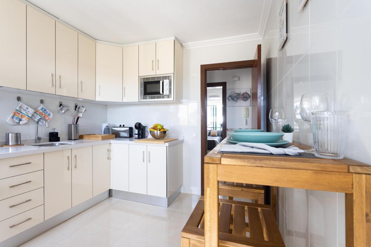 Classbnb - Three Spacious 150m From The Americas Promenade * Arona (Tenerife)