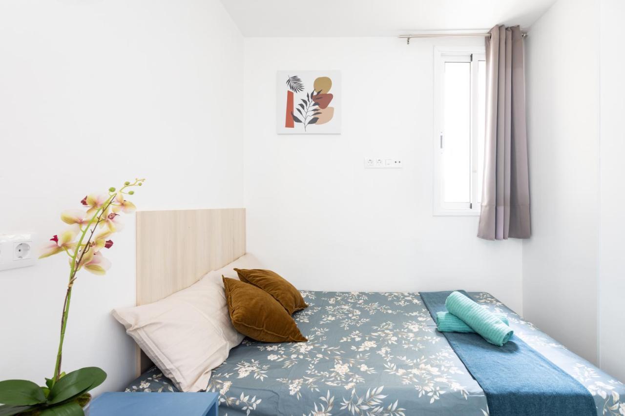 Apartment Classbnb - Three Spacious 150m From The Americas Promenade *