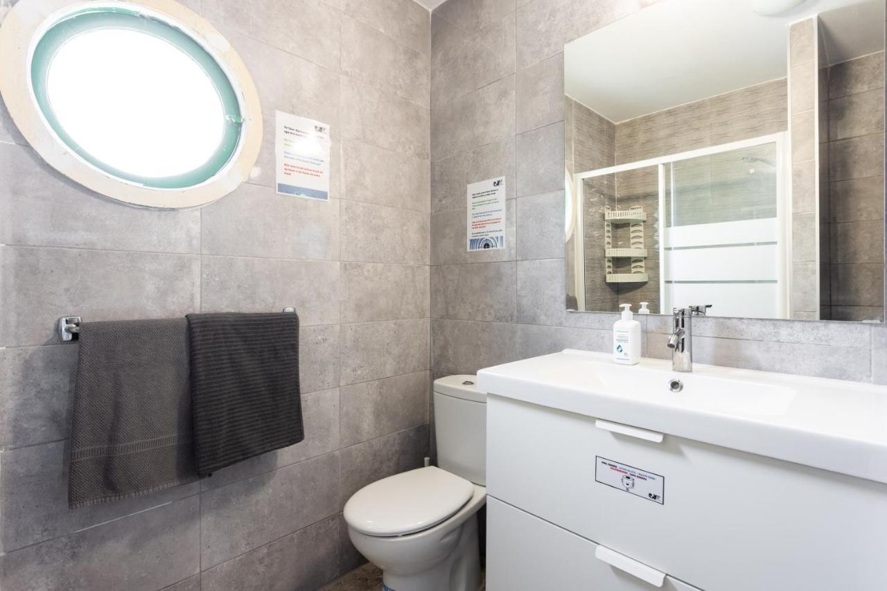 Apartment Classbnb - Three Spacious 150m From The Americas Promenade *