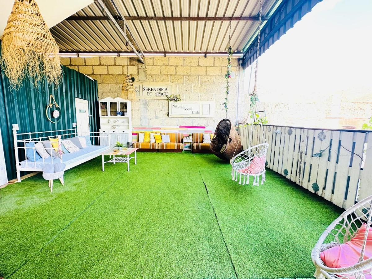 Laurisilva Sauna Y Piscina Hébergement de vacances