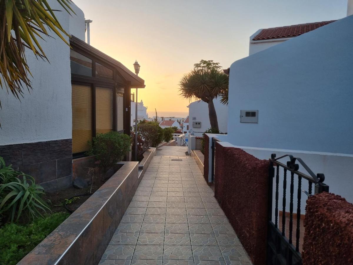 Casa De Palmeras Costa Adeje (Tenerife)