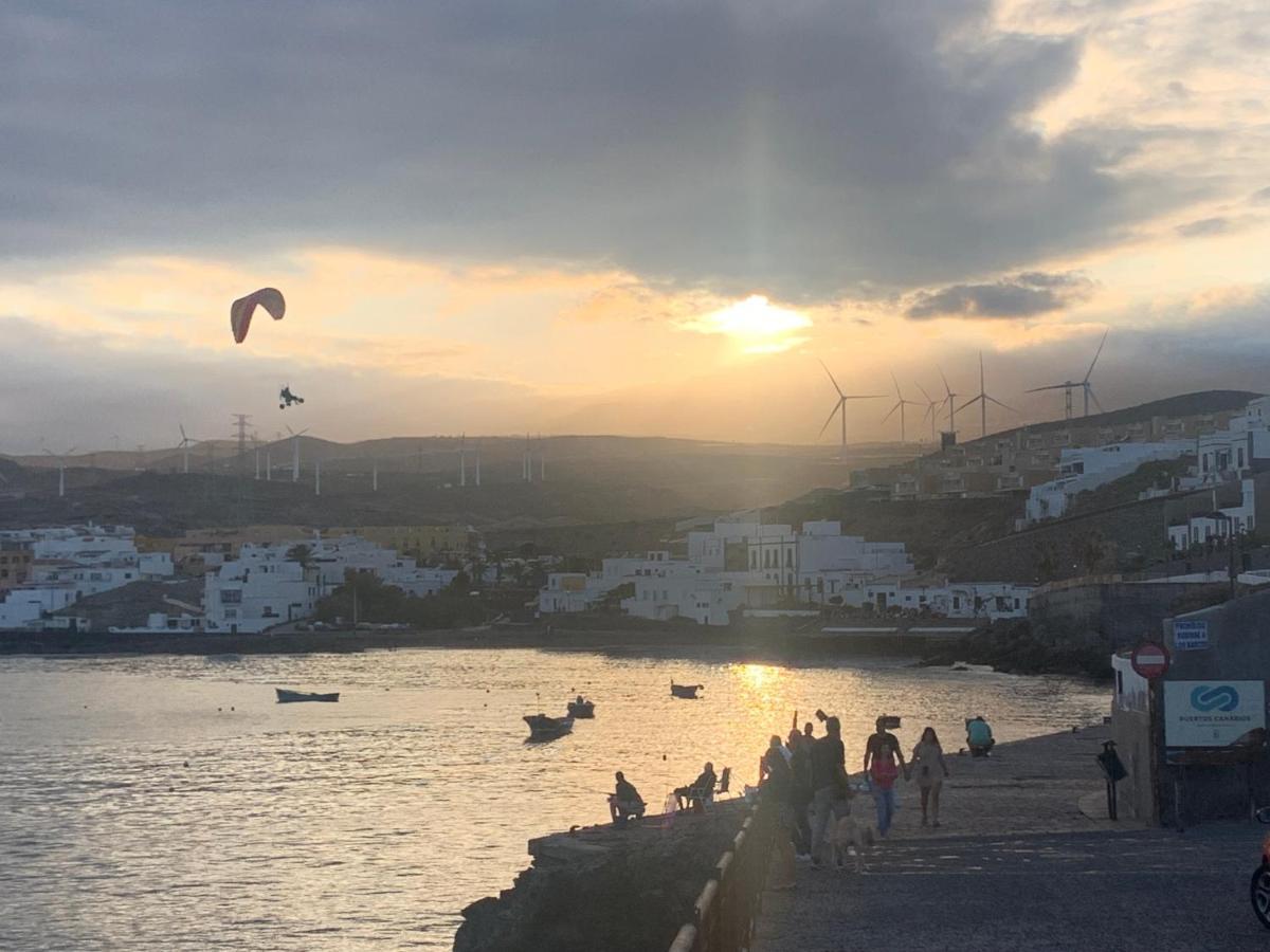 Casa Abona, Precioso Atico Con Wifi Gratis Y Vistas Increibles Al Mar Y La Montana *