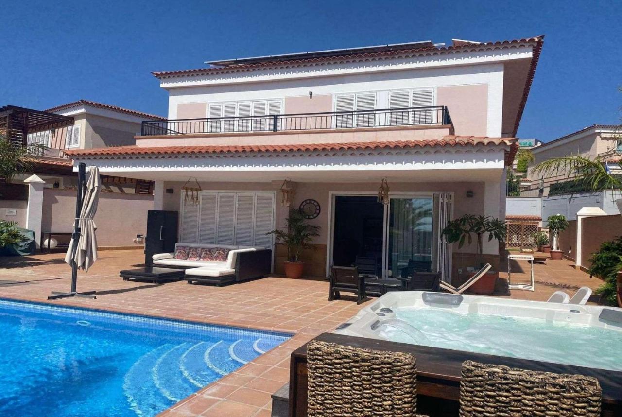 Blossom Villa