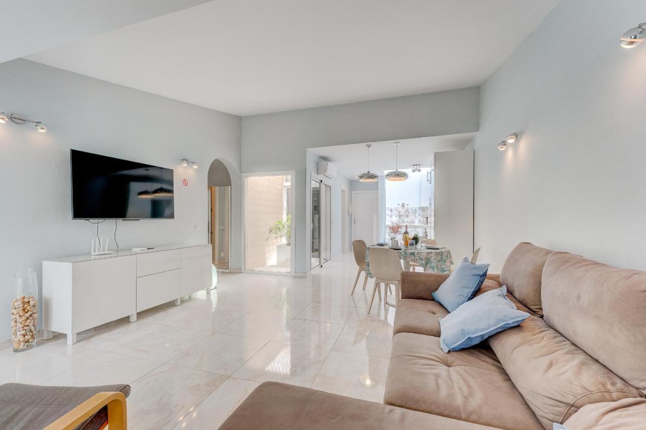 Beautiful In Island Village Appartement