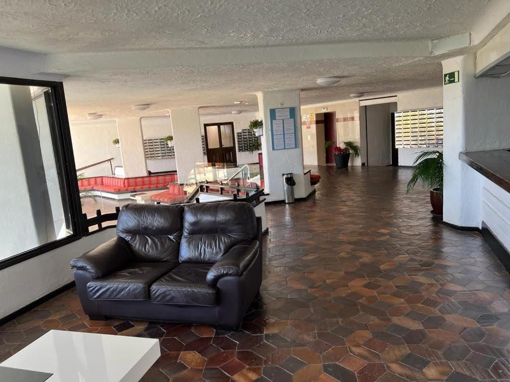 Cozy In The Center Of Costa Adeje On The 1st Coastline