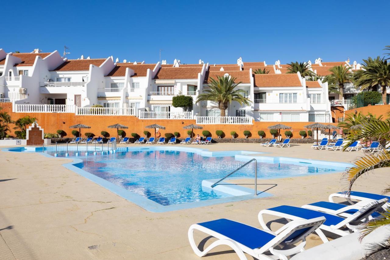Home2book Stylish Pool & Terrace, Club