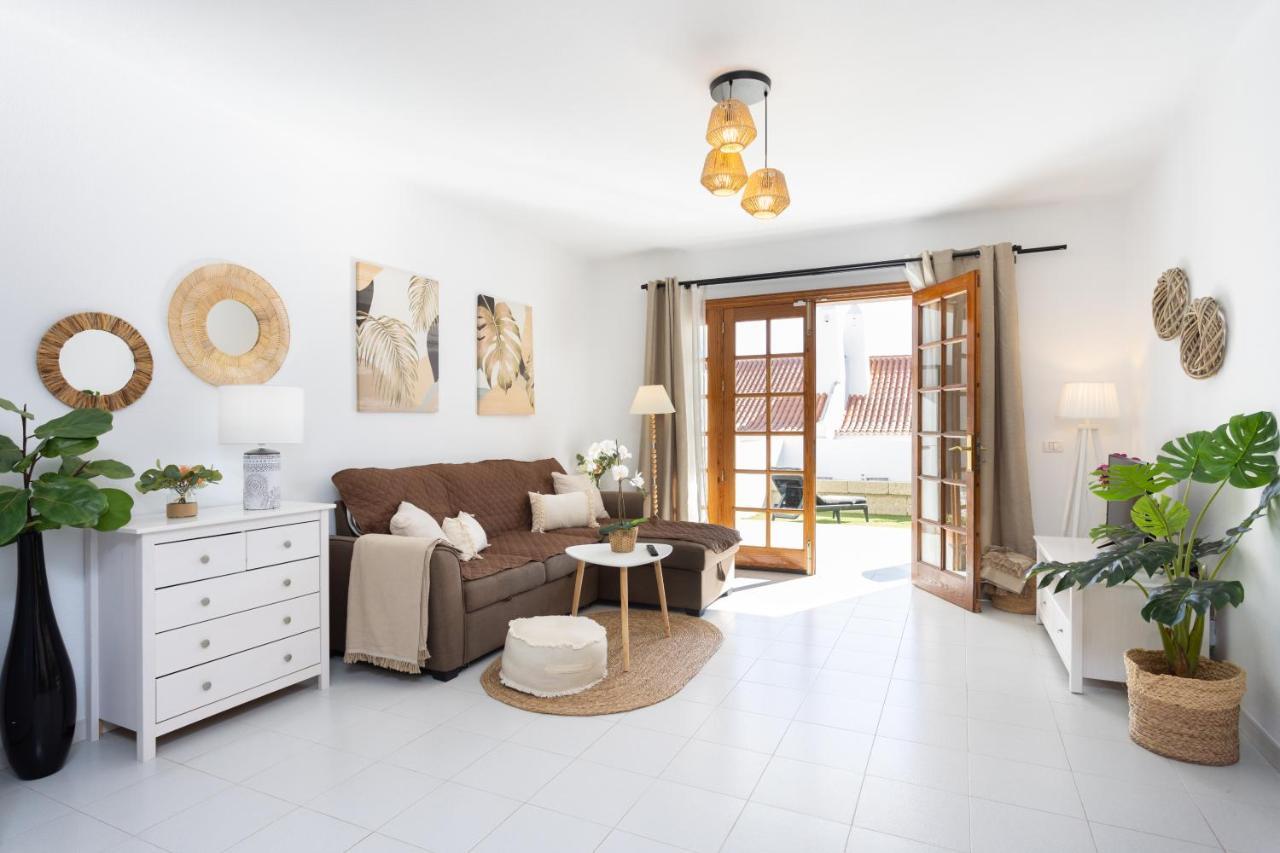 Home2book Stylish Pool & Terrace, Club