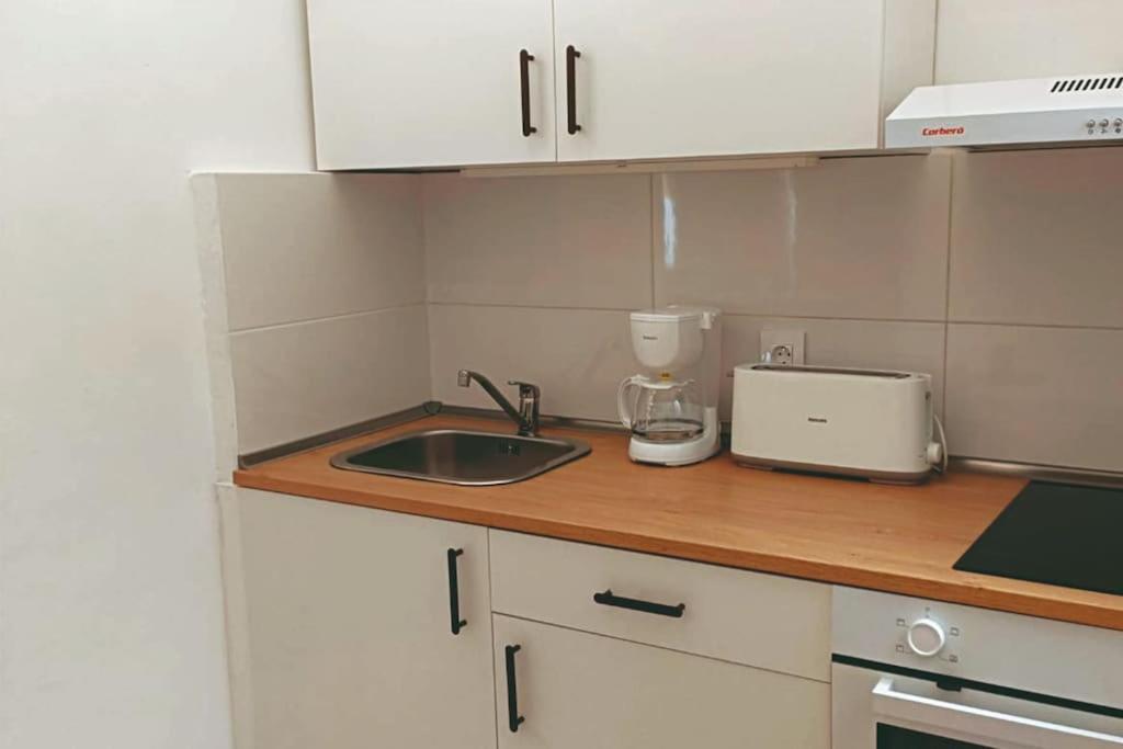 Apartment Carrillo 5 *
