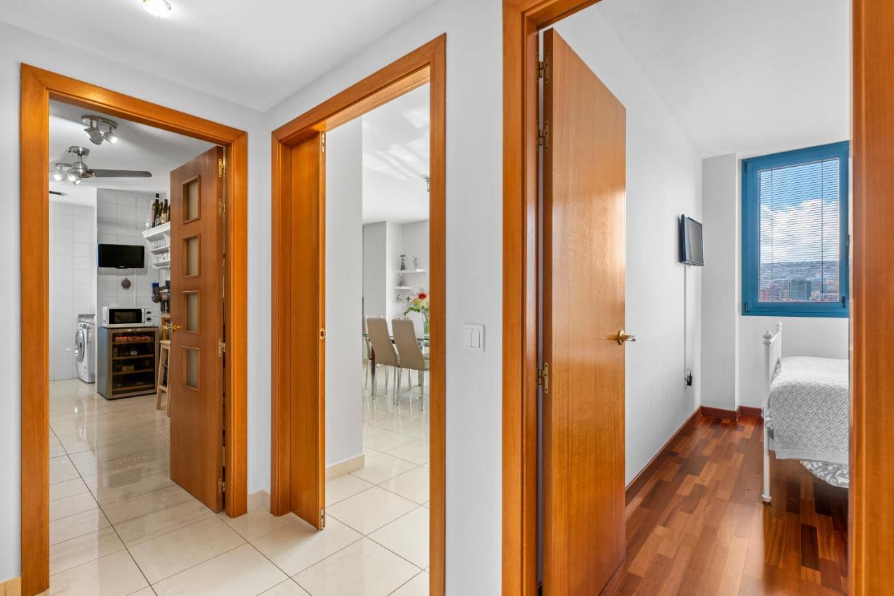 Luxury Flat In Skyscraper * Santa Cruz de Tenerife