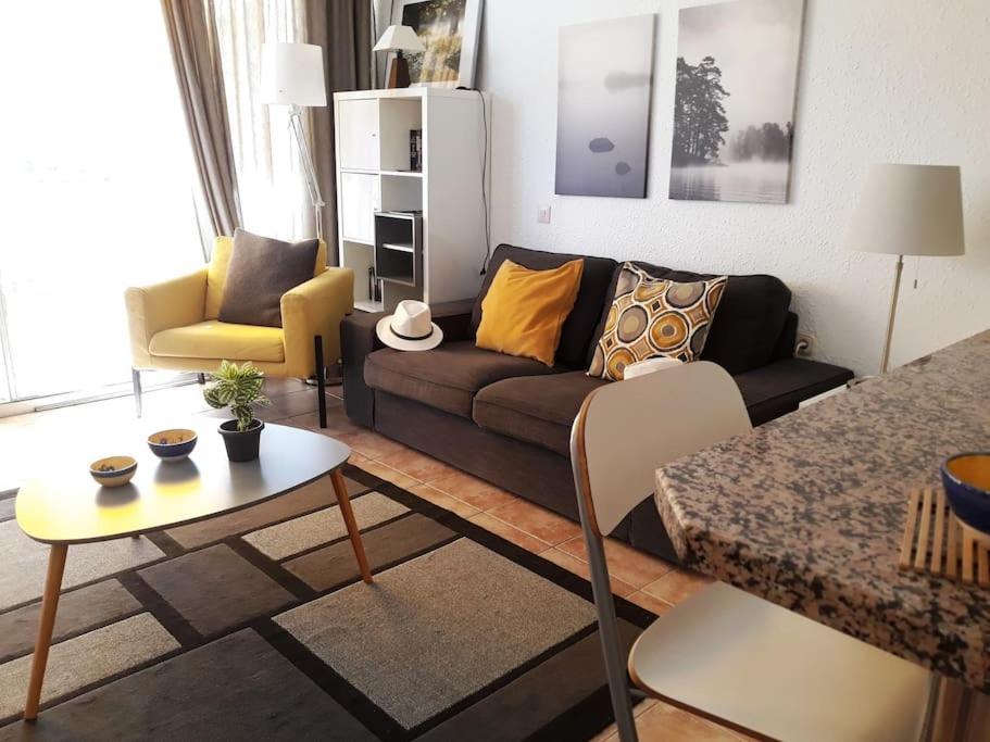 Estudio Paradero Apartment *