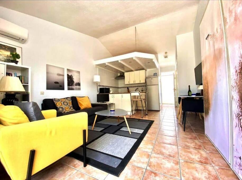 Estudio Paradero Apartment *