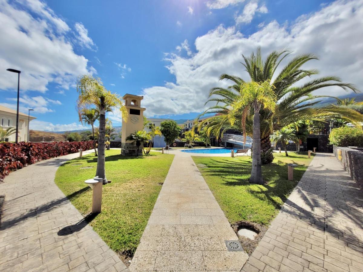 Cypress' - La Quinta - *